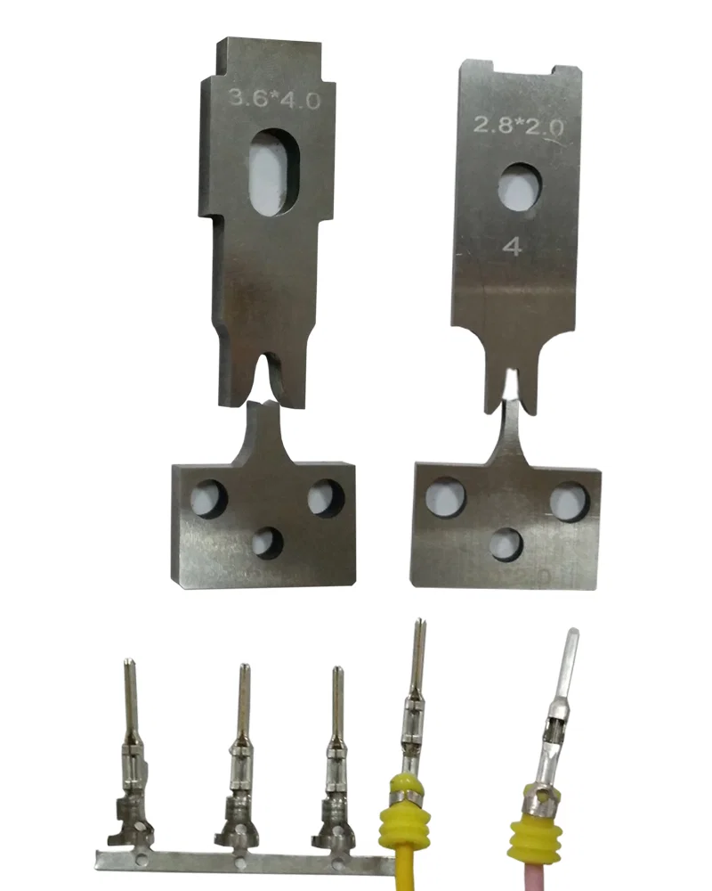 Terminal Crimping Blade, Terminal Crimping Blade And Cutter, Knife Blades And Cutter For Electric Terminal Crimping 端子圧着ブレード、端子圧着ブレードとカッター、電気端子圧着用ナイフブレードとカッター