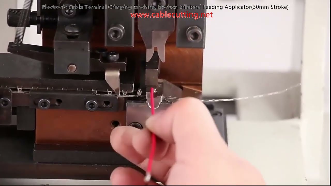 Electronic Cable Terminal Crimping Machine, Horizon Trilateral Feeding Applicator 30mm Stroke