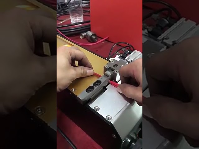 Ultrasonic Welding Machine   Copper Wire Connecting Aluminum Wire, Press Crimping