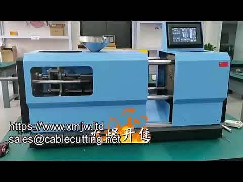 2t 4t Micro Desktop 05kw Injection Molding Machine With One button Operating System