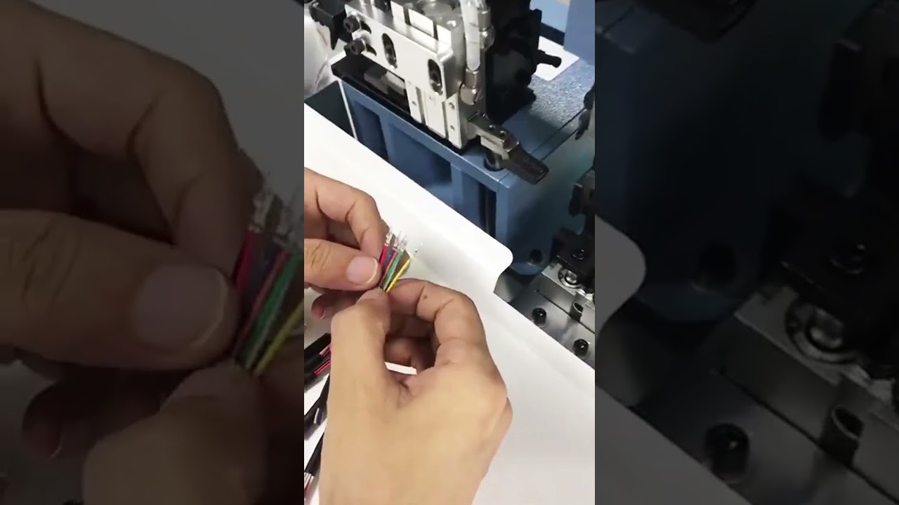 Multi-Core Wire Stripping and Crimping Machine for Sheathed Wire and Wiring Harness