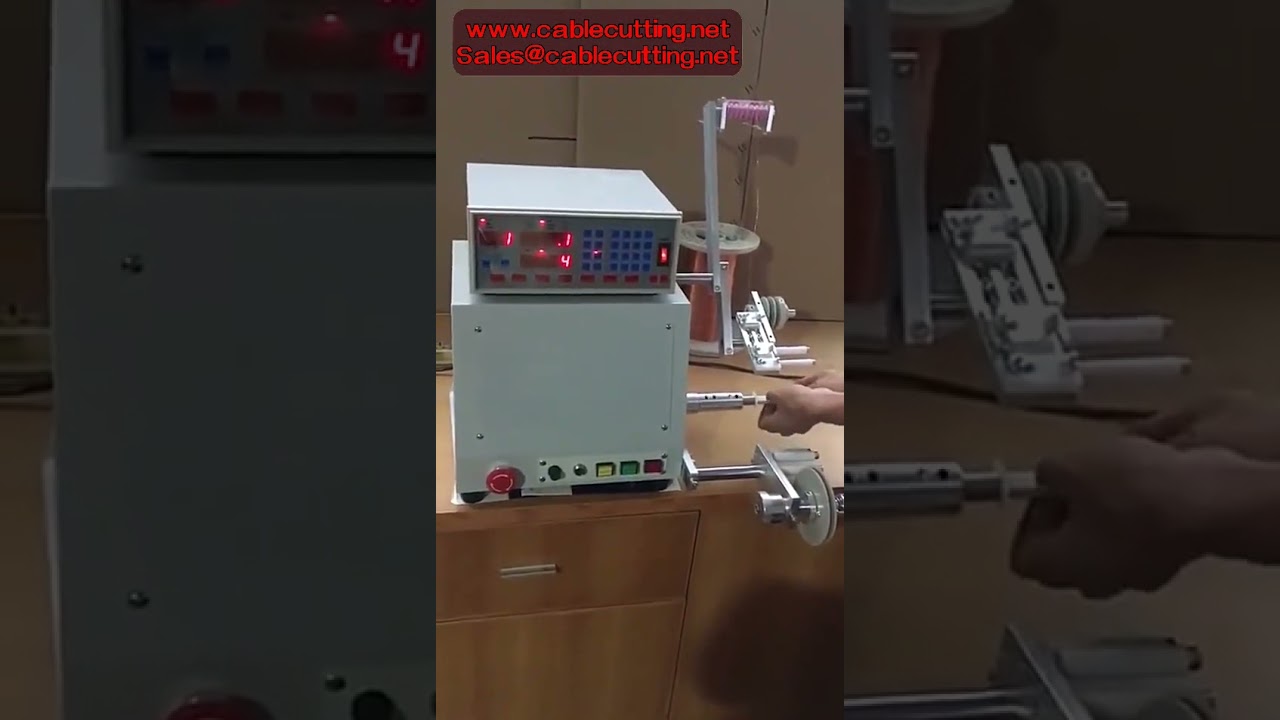 CNC-810-820 Computer Controlled Electric Automatic Coil Winding Machine 750W 400W for 0.03-1.2mm Wire