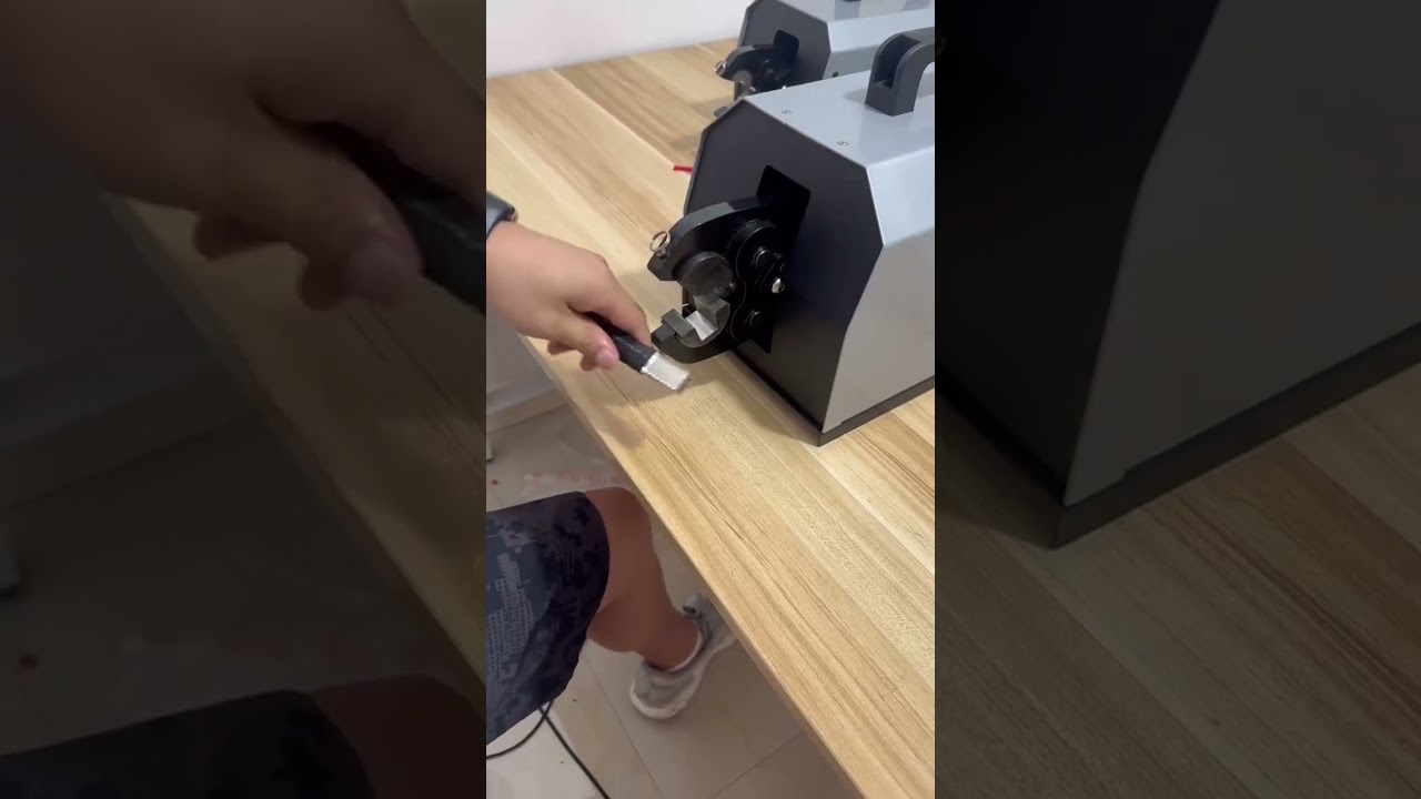 500A Pneumatic Terminal Crimping Machine for Large Tube Terminals and Open Lugs