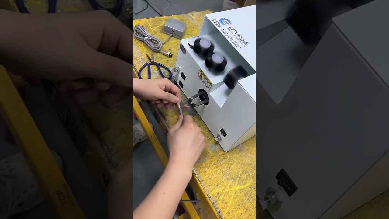 Pneumatic Wire Brushing Machine for Harness, Electric Cable Brushing & Twisting, 220V