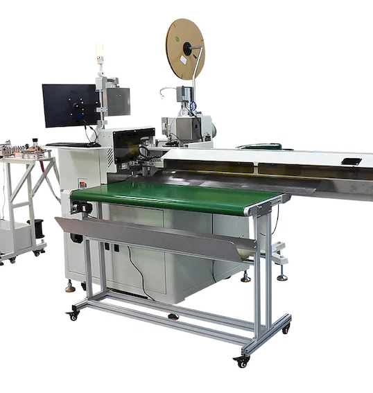 自動多線プラグシェル組立機 WPM-DPW